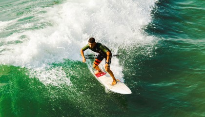 九游娱乐-天津男篮考虑归化大卫-詹姆斯，但谈判仍处初步阶段